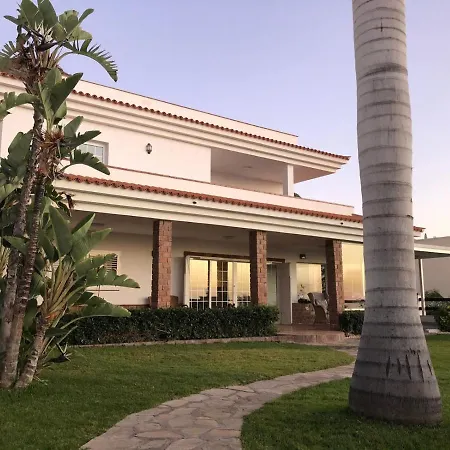 Marianna Con Piscina Climatizada Y Barbacoa أذيخي