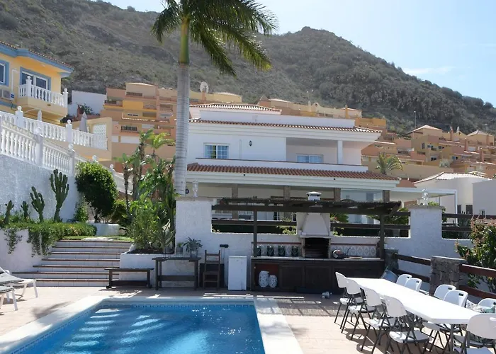 Marianna Con Piscina Climatizada Y Barbacoa Costa Adeje (Tenerife)
