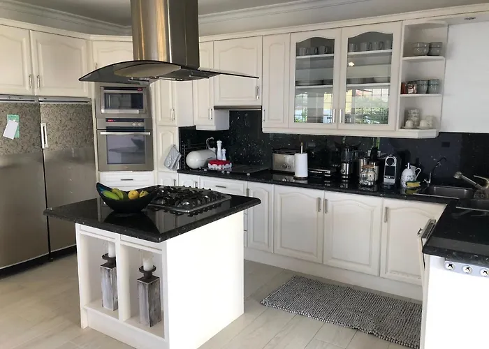 Villa Marianna Con Piscina Climatizada Y Barbacoa Costa Adeje (Tenerife)