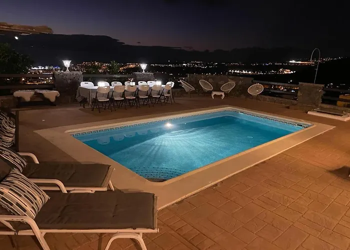 Villa Marianna Con Piscina Climatizada Y Barbacoa